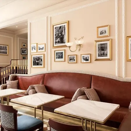 Апартаменты Neon 3 Silence Metro Wifi 85'tv Netflix Hbo Варшава