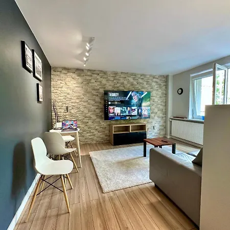 Neon 3 Silence Metro Wifi 85'tv Netflix Hbo *