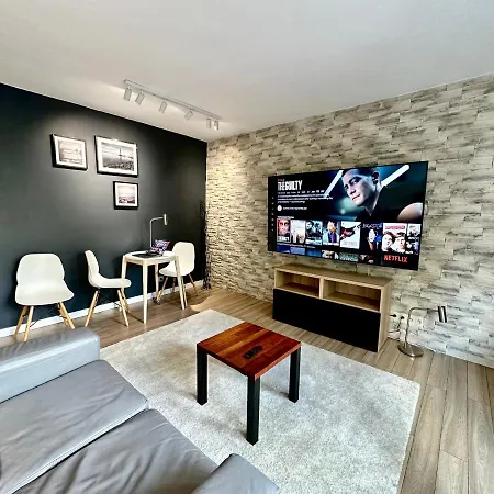 Neon 3 Silence Metro Wifi 85'tv Netflix Hbo