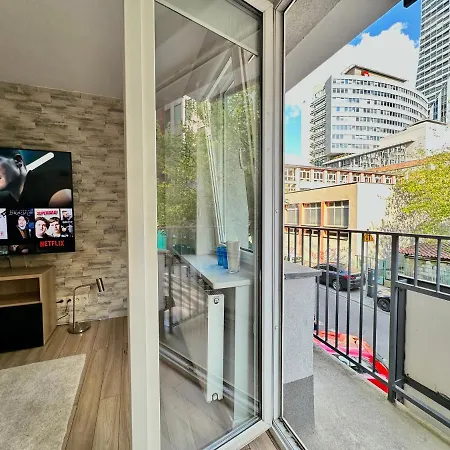 Neon 3 Silence Metro Wifi 85'tv Netflix Hbo * Warszawa