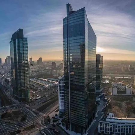 Neon 3 Silence Metro Wifi 85'tv Netflix Hbo Warszawa