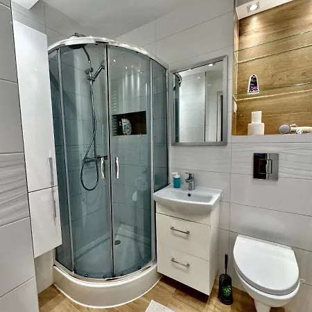 Neon 3 Silence Metro Wifi 85'tv Netflix Hbo * Warszawa